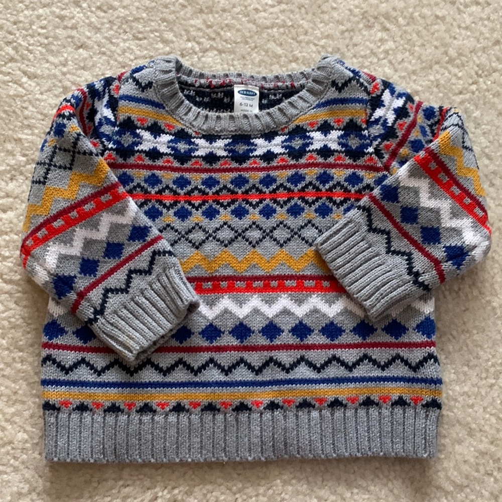 Old Navy sweater